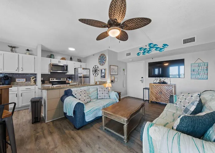 Holiday home Snowbird-friendly With Pools Hot Tub Golf Tennis Wifi Ac Gulf Shores