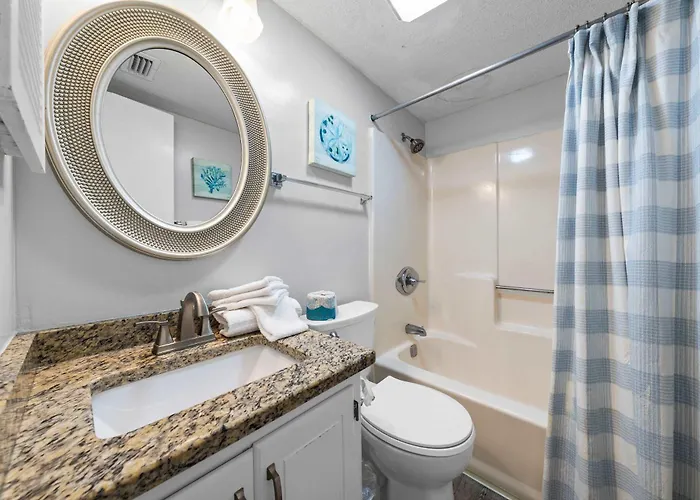 Holiday home Snowbird-friendly With Pools Hot Tub Golf Tennis Wifi Ac